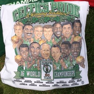 👽 VINTAGE 👽 Celtics T for sale right now